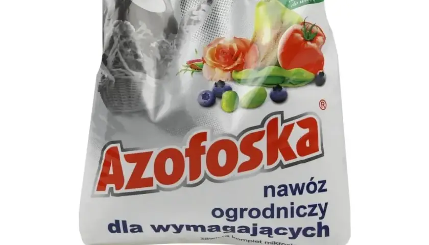 Azofoska nawóz ogrodniczy dla wymagających. Skład: komplet mikroelementów. Idealny do kwiatów, owoców i warzyw.