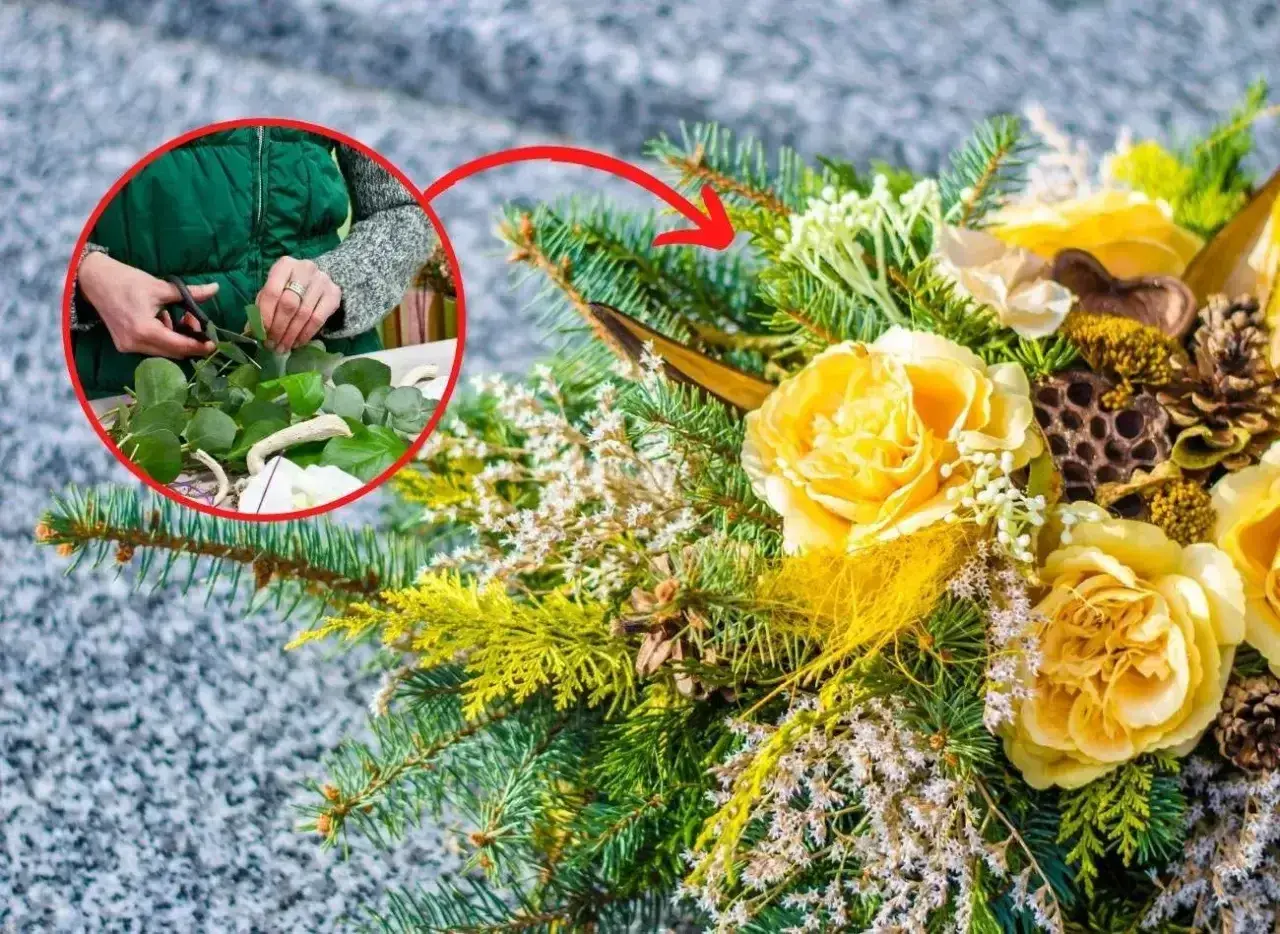 Jak zrobić stroik na cmentarz w doniczce: przycinanie zieleni i tworzenie kompozycji z żółtych róż, szyszek i gałązek.